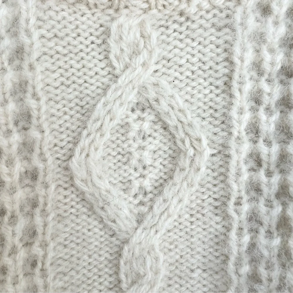 Vintage stunning wool